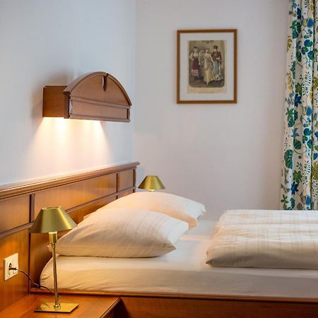 Landhotel Post Ebensee Am Traunsee ***S Dış mekan fotoğraf