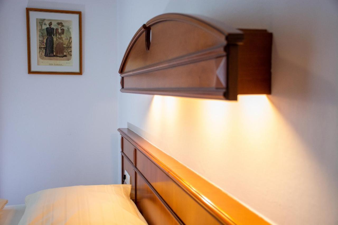 Landhotel Post Ebensee Am Traunsee ***S Dış mekan fotoğraf