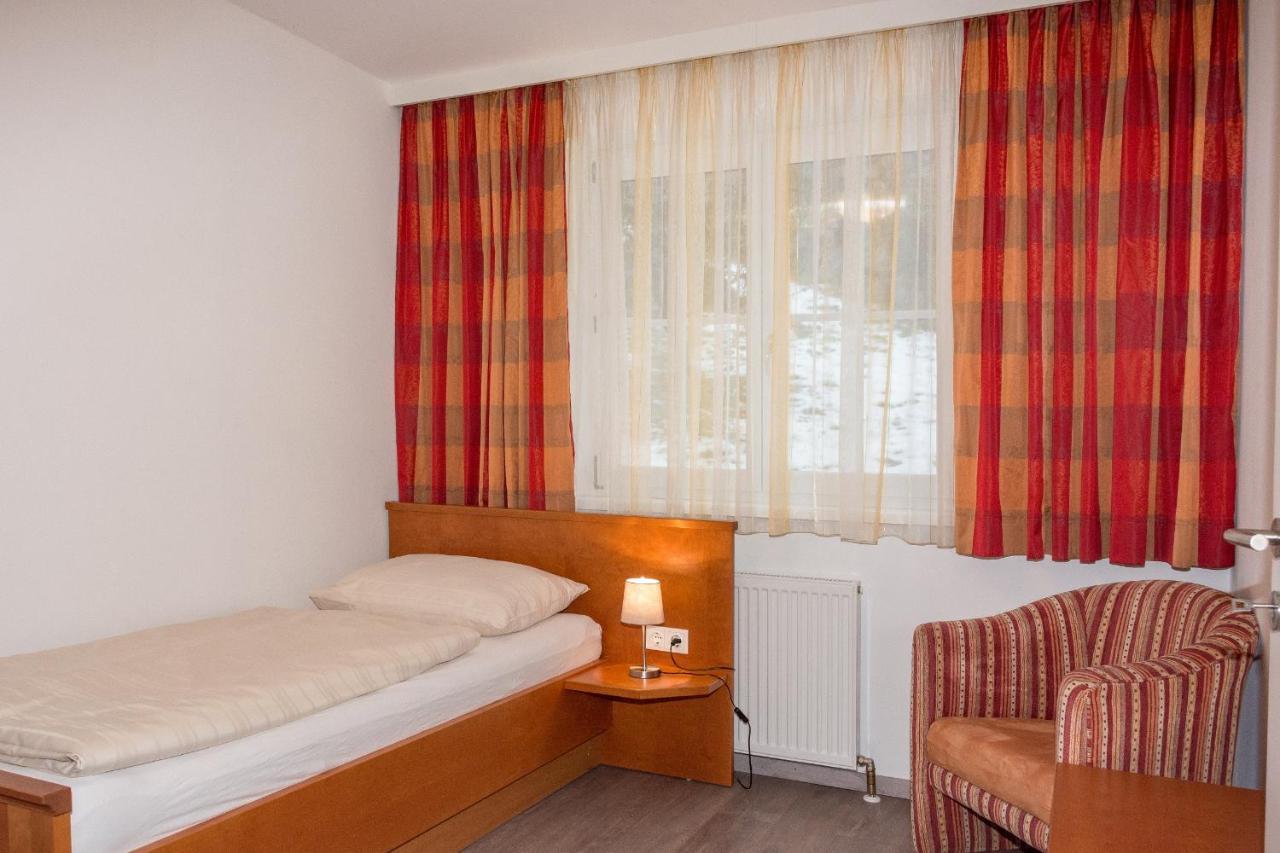 Landhotel Post Ebensee Am Traunsee ***S Dış mekan fotoğraf