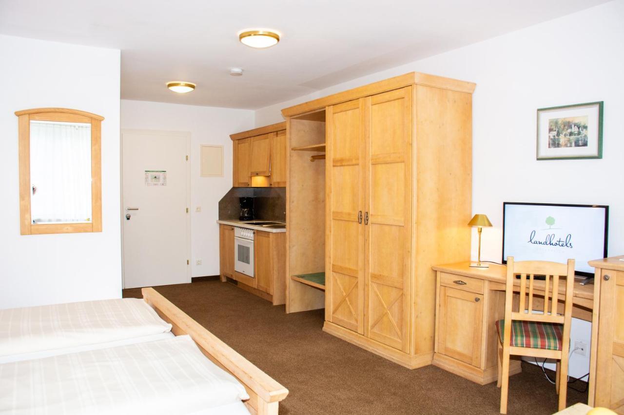 Landhotel Post Ebensee Am Traunsee ***S Dış mekan fotoğraf